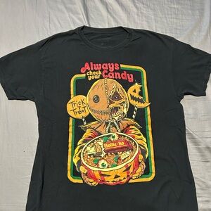 Trick r Treat graphic t shirt